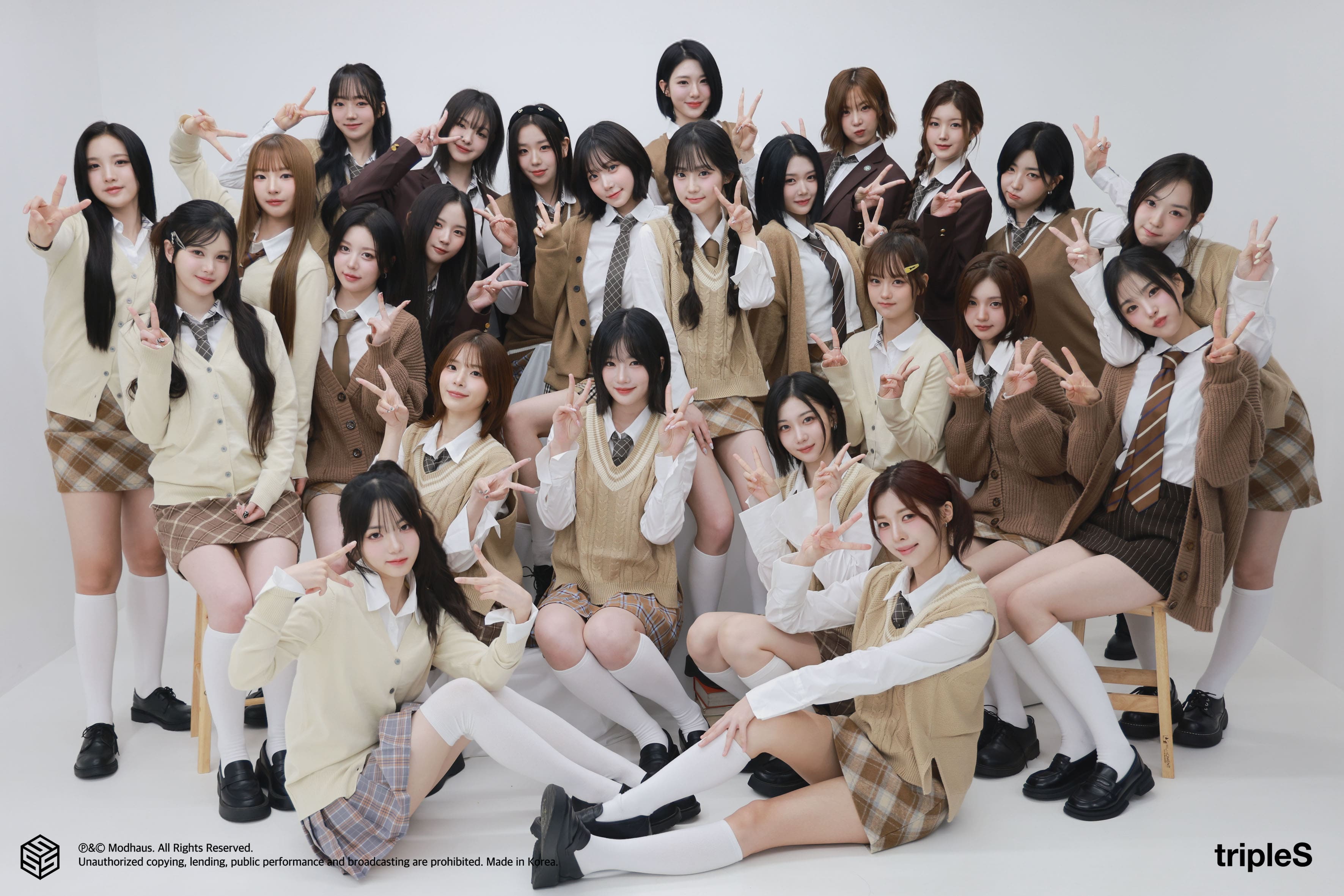 [tripleS] 2025 tripleSchool 시즌그리팅 비하인드